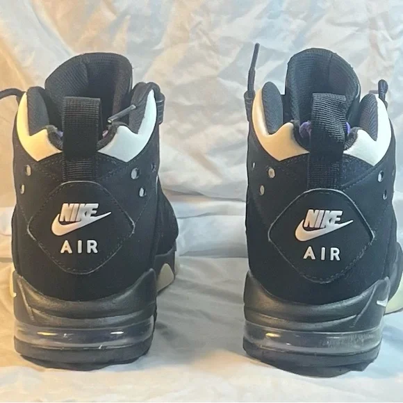 Nike Black and Purple High-Top Sneakers - Picture 4 of 8